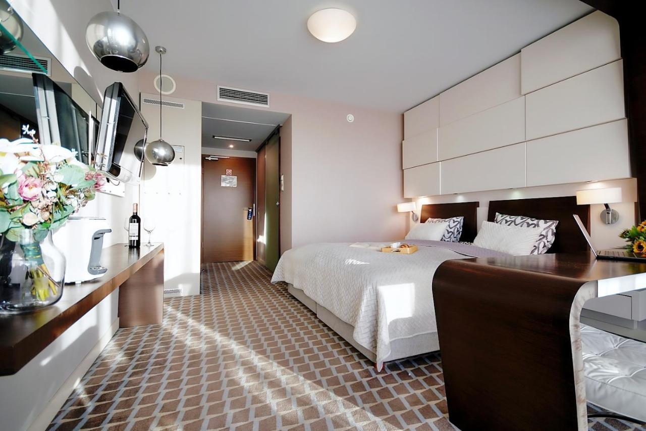 W Marine Hotel Przy Plazy Rowery W Cenie Prywatny 309 Dobruk Apartamenty Kolobřeh Exteriér fotografie